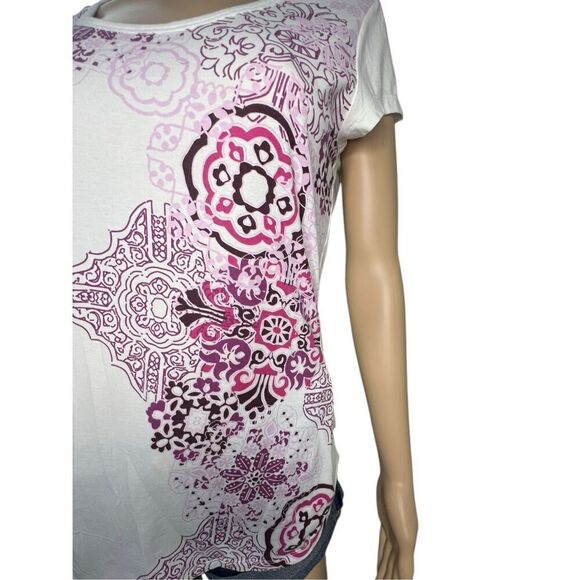 Athleta Boho Short Sleeve Athletic T-Shirt With Cinched Side - Picture 2 of 6